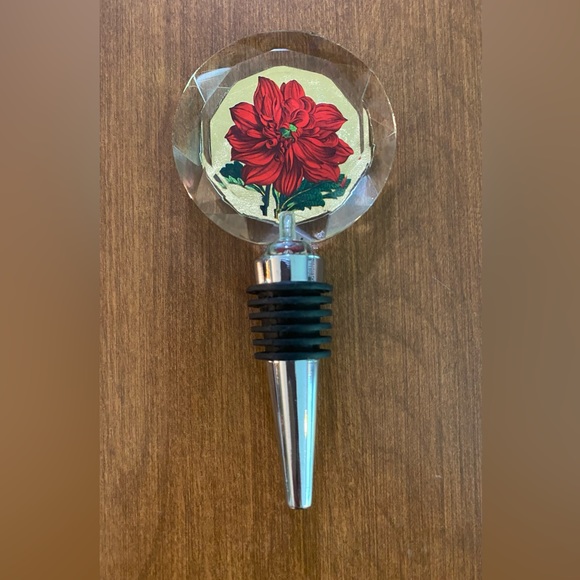 Other - Red flower wine bottle stopper NWOT